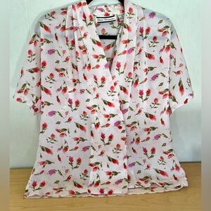 1980s Dana Alexander short sleeve deep v plunge neckline floral top